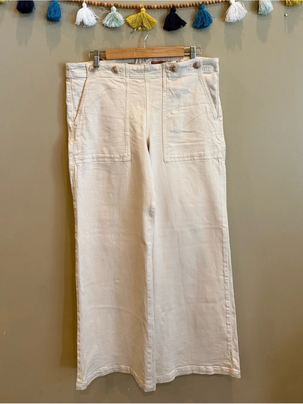 Pilcro The Kit High-Rise Wide-Leg Utility Trousers in Cream